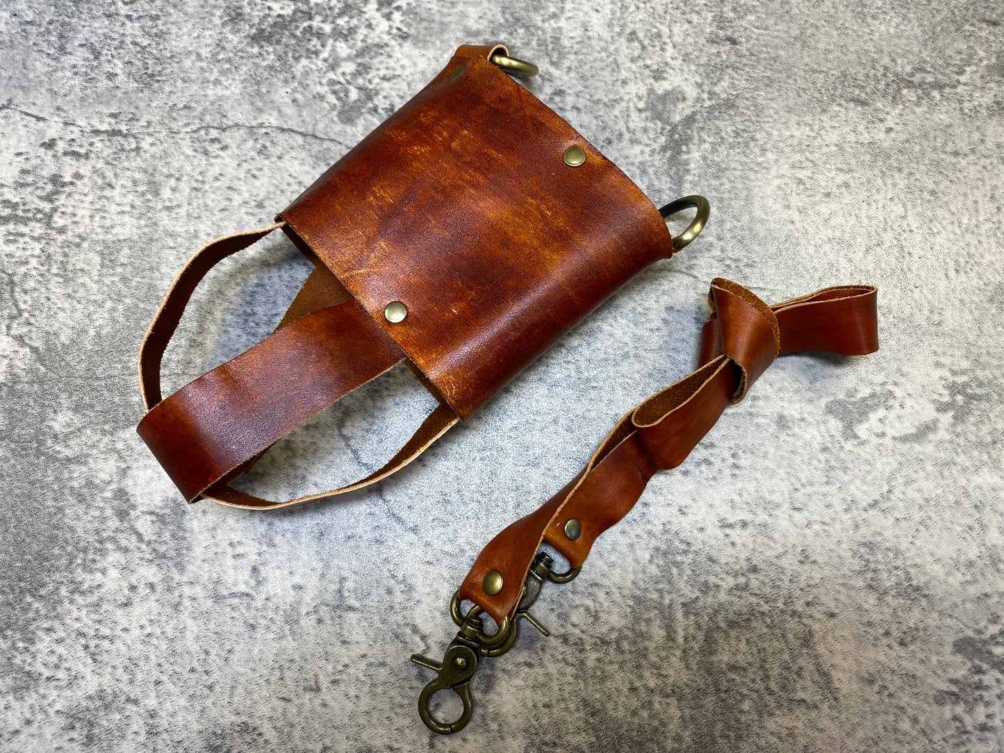 Leather water bottle / travel mug carrier sling