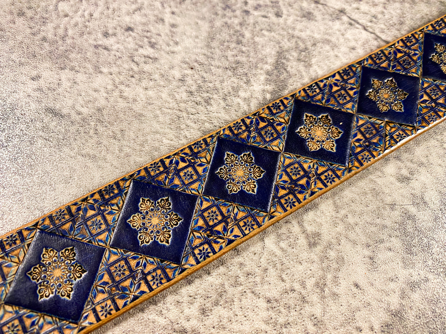 Wild explorer's custom leather belt - Blue ice