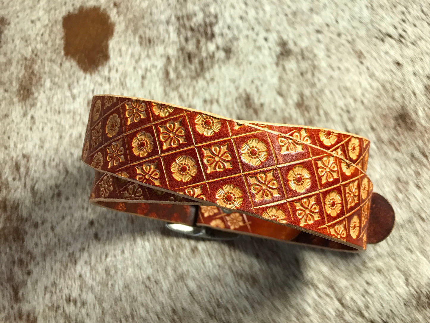 Nature inspired custom leather belt - Green nature