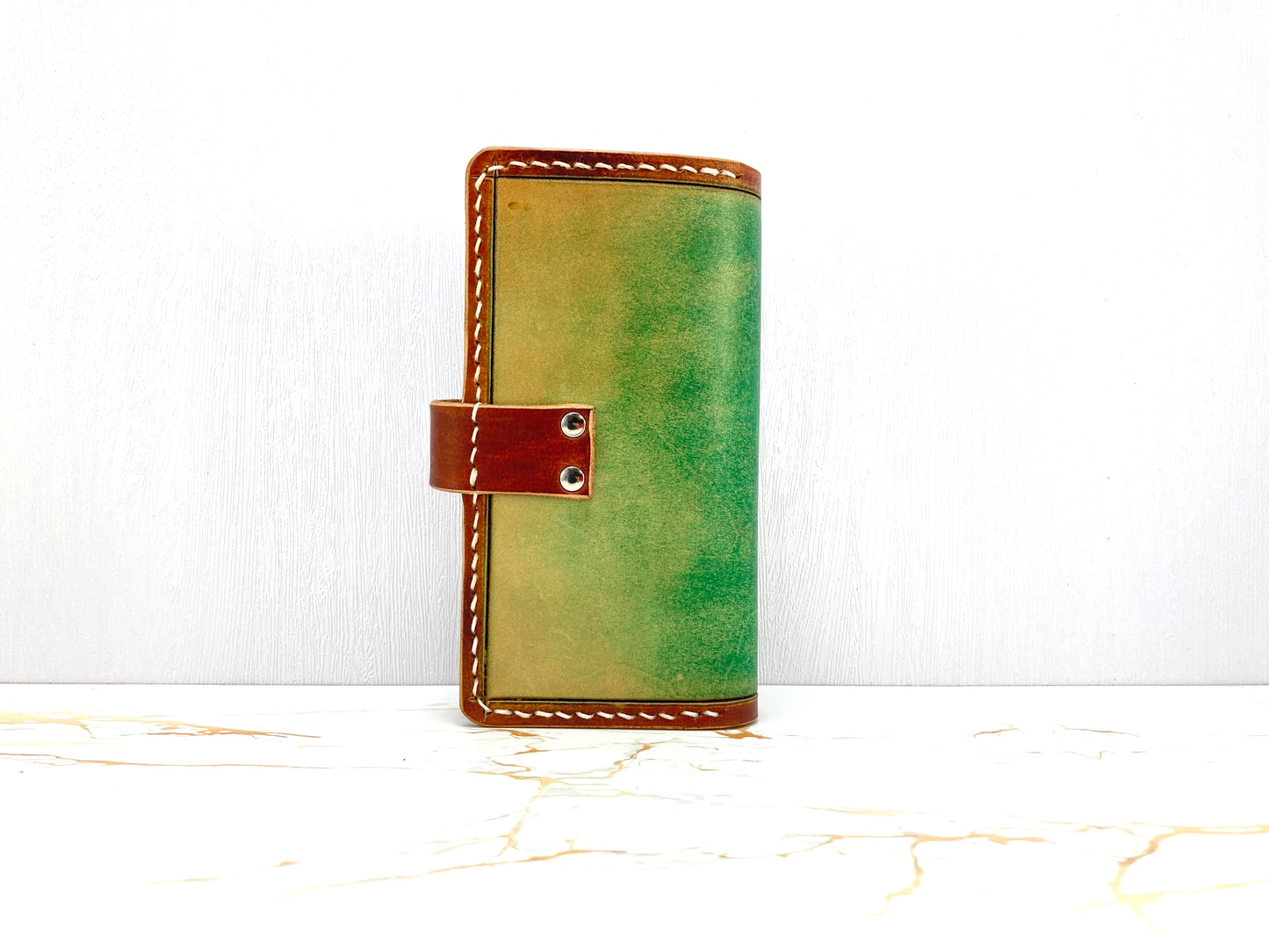 Full protection universal phone wallet - Dragon Scales