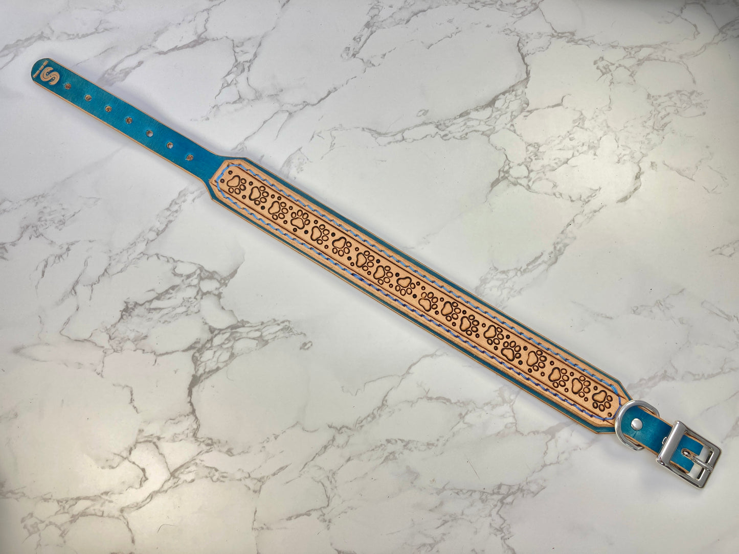 "Paw Print" Hand carved double layered dog collar - Medium - Large