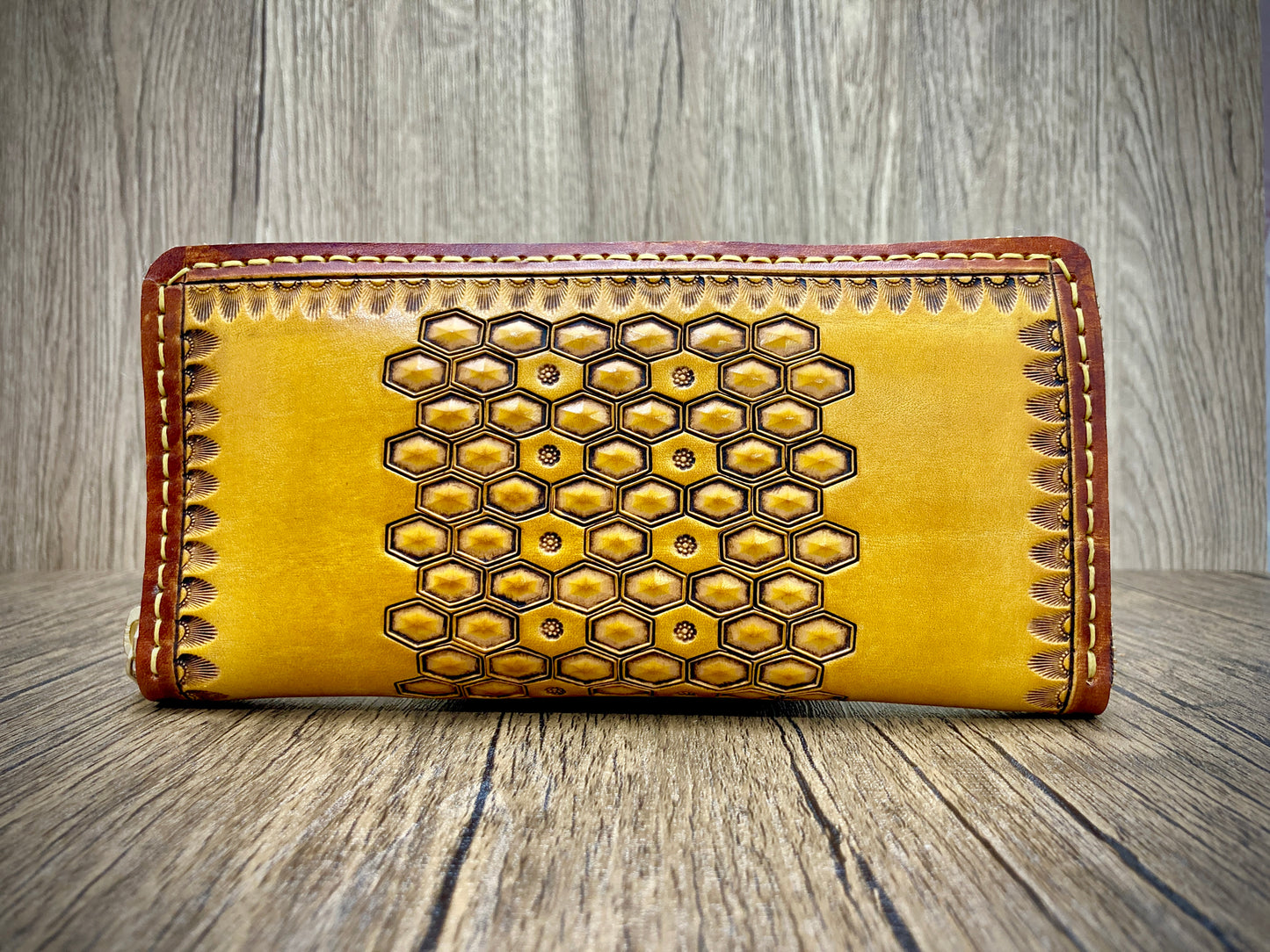 "Bee hive Summer" nature inspired round zip leather long wallet purse