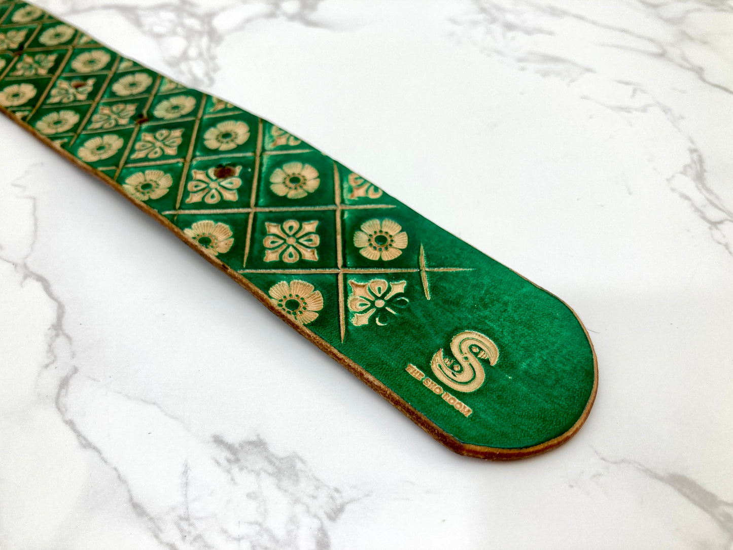 Nature inspired custom leather belt - Green nature