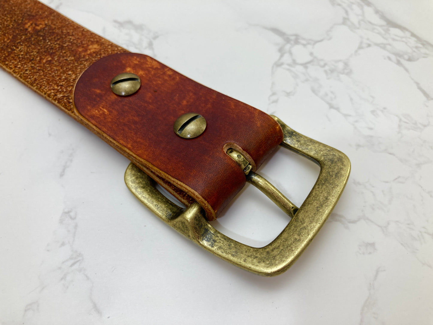 Wild explorer's custom leather belt - Flowers