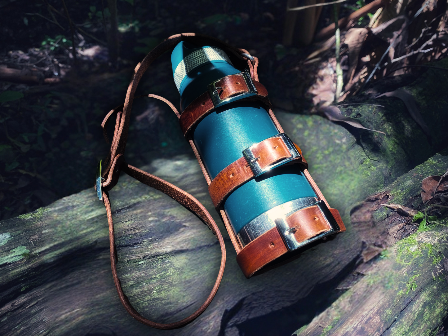 "The tough boy" leather water bottle sling